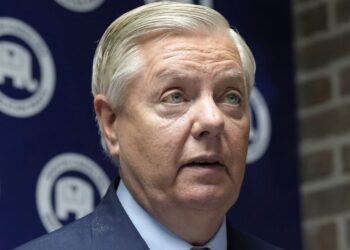 Lindsey Graham Slammed After Saying GOP Won’t Accept Jan. 6 Indictment For Trump
