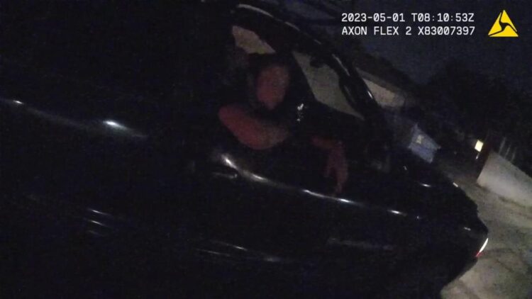 Full Las Vegas bodcam footage of supposed crashed UFO