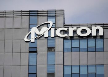 Micron Signs MoU With India to Build First Semiconductor Plant in Gujarat