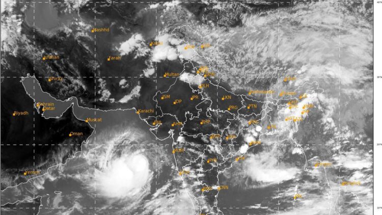 Pakistan’s PM orders authorities to take emergency measures for Cyclone Biparjoy