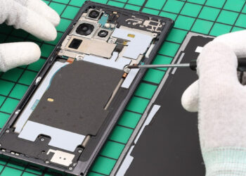 Samsung’s self–repair program is now available in Europe and UK