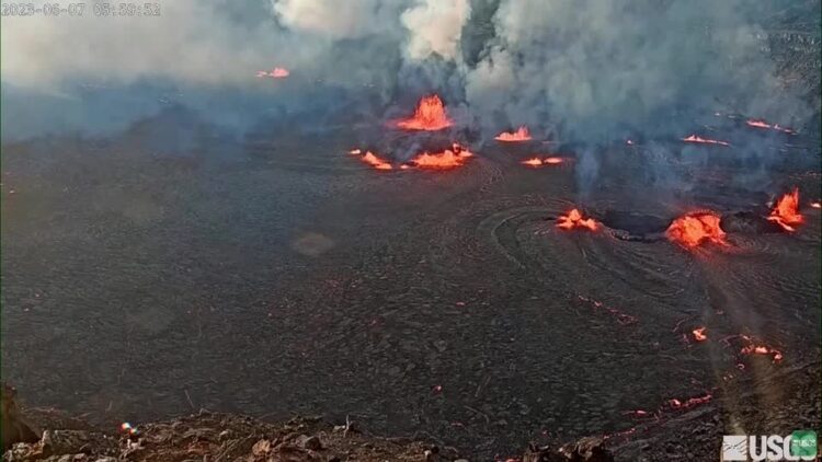 Hawaii’s Kilauea volcano erupts