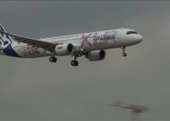 Paris Airshow kicks off with record jet order