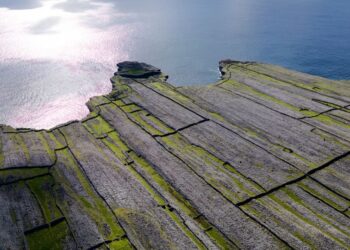 Ireland will pay you $90,000 to move to a beautiful island home