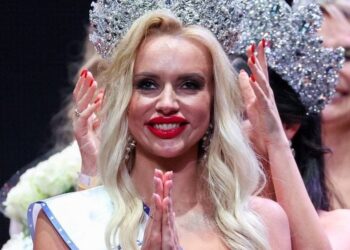 ‘It’s just a bad photo!’ – Mrs Russia organisers forced to defend pageant winner’s looks