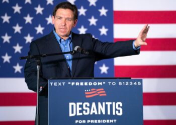 ‘I would’ve been court-martialed for taking classified documents’