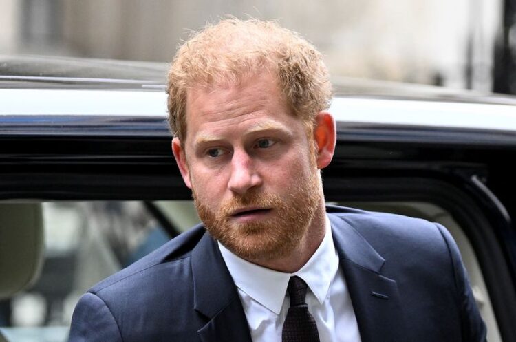 Prince Harry should get just 500 stg in phone-hacking case, London court told