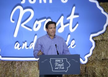 Days after he was criticized for copying Trump’s speech, Ron DeSantis rolled up to an Iowa campaign event with a speech uncannily similar to the one Winston Churchill gave during World War II