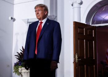 US special counsel seeks delay to start of Trump documents trial until December