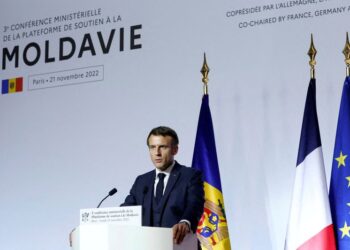 Macron tells Eastern Europe – we should have listened to you over Russia