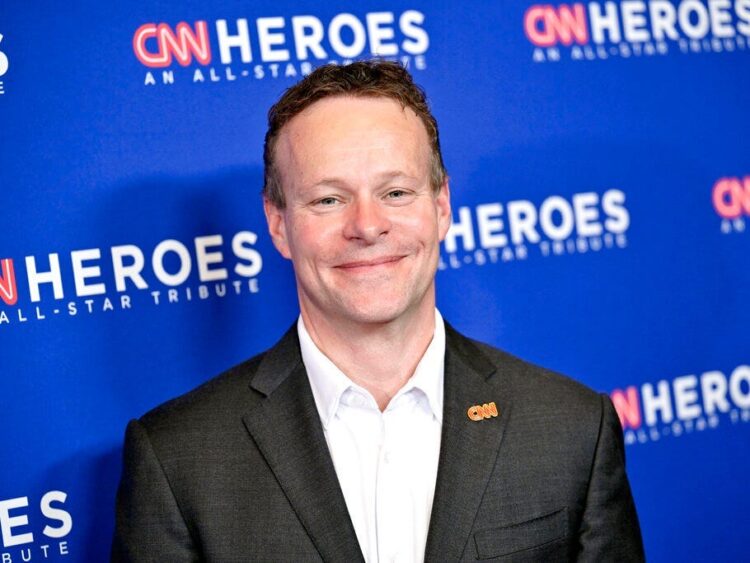 CNN’s new CEO mostly ignored his staff at a holiday party and read critical coverage about himself on his phone instead: report