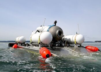 Even if the Titan submersible is found in the deep sea, rescuers would need to somehow haul it back up. And they’d only have one shot to save everyone inside, a naval architect says.