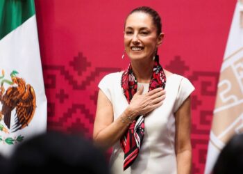 Mexico City mayor to step down to pursue historic bid for presidency