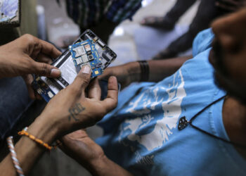 India kicks off a pilot to become electronics repair capital of the world