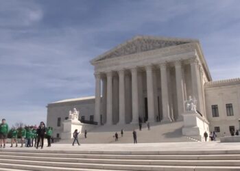 Supreme Court backs Biden on immigration enforcement