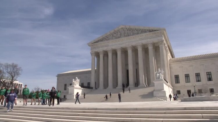 Supreme Court backs Biden on immigration enforcement