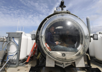 The Company Behind the Missing Tourist Sub Fired an Employee After He Expressed Safety Concerns