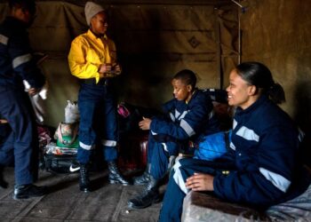 Smoke will keep pouring into the US as long as fires are burning in Canada. Here’s why they aren’t being put out