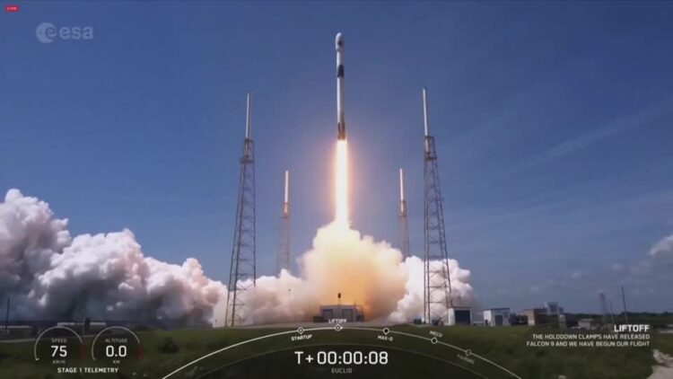 Space telescope sets off to study ‘dark universe’