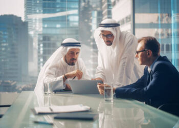 Top Job Sectors in Dubai for Indian Professionals – A Consultancy Guide